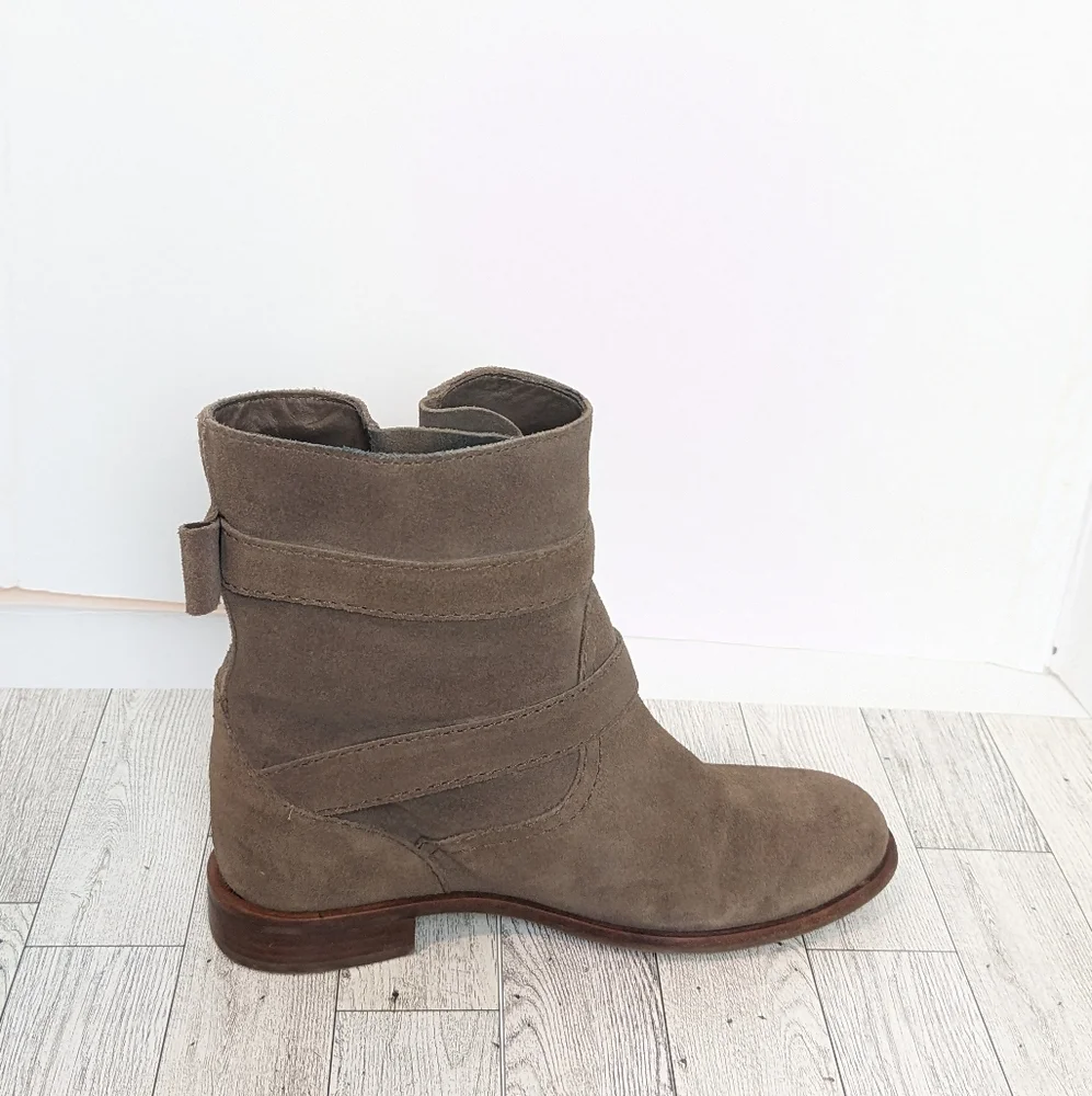 Kate Spade Sabina taupe suede boots - Picture 10 of 16
